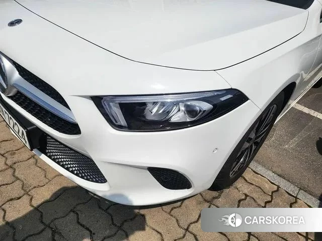 Mercedes-Benz A-Class W177 2022 Белый из Кореи