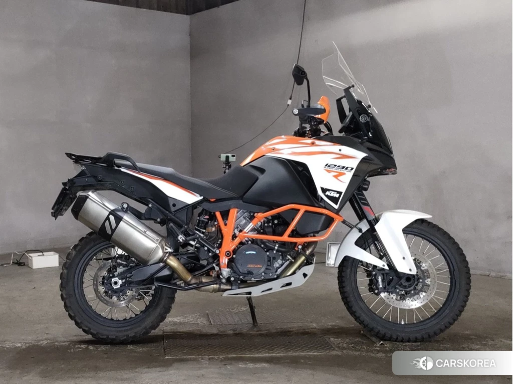 Проданный KTM 1290 SUPER ADVENTURE R 2018 из Японии