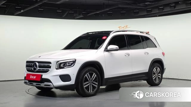 Mercedes-Benz GLB-Class X247 2021 Белый из Кореи