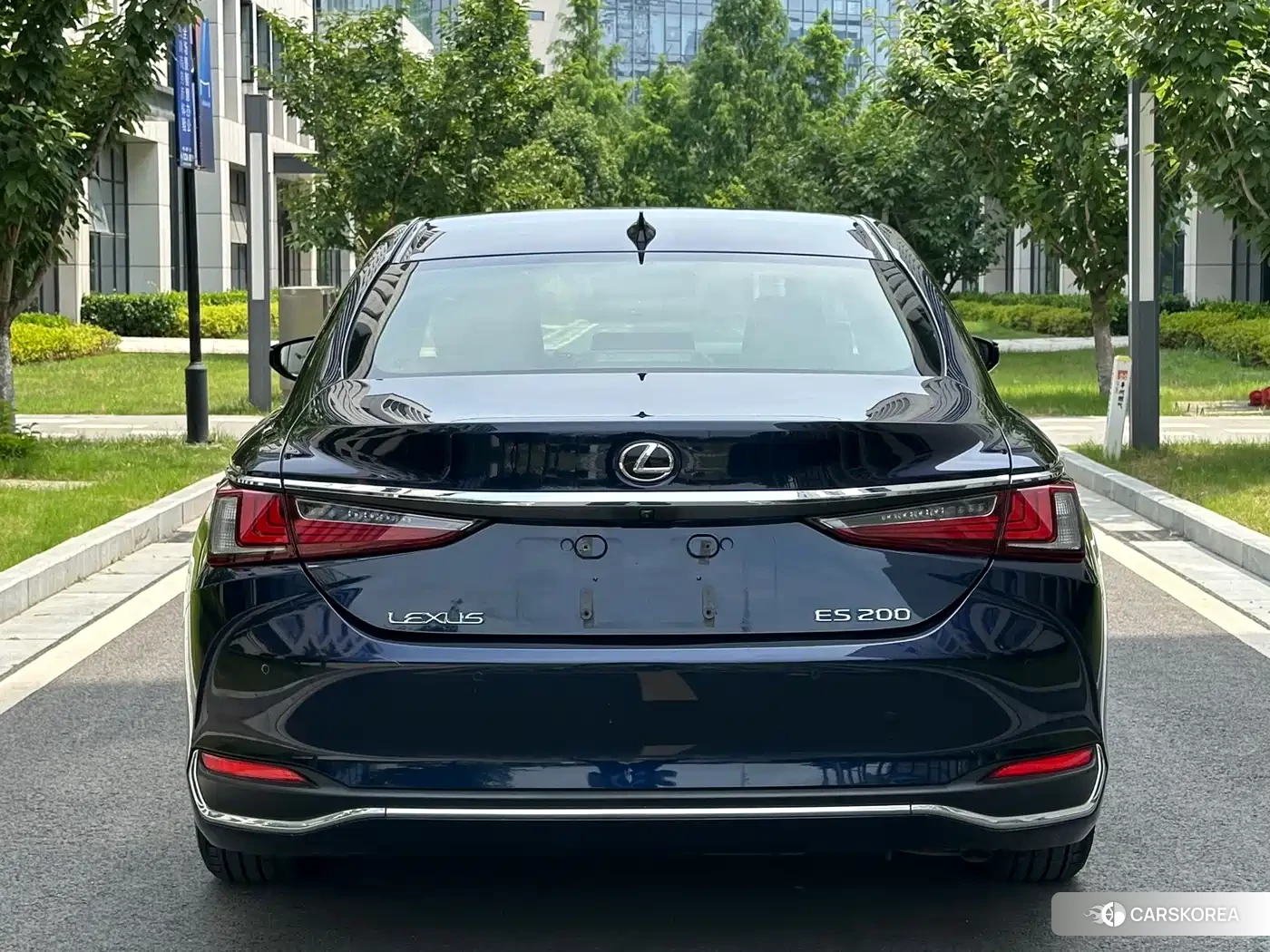 Lexus ES 2020 Синий из Китая