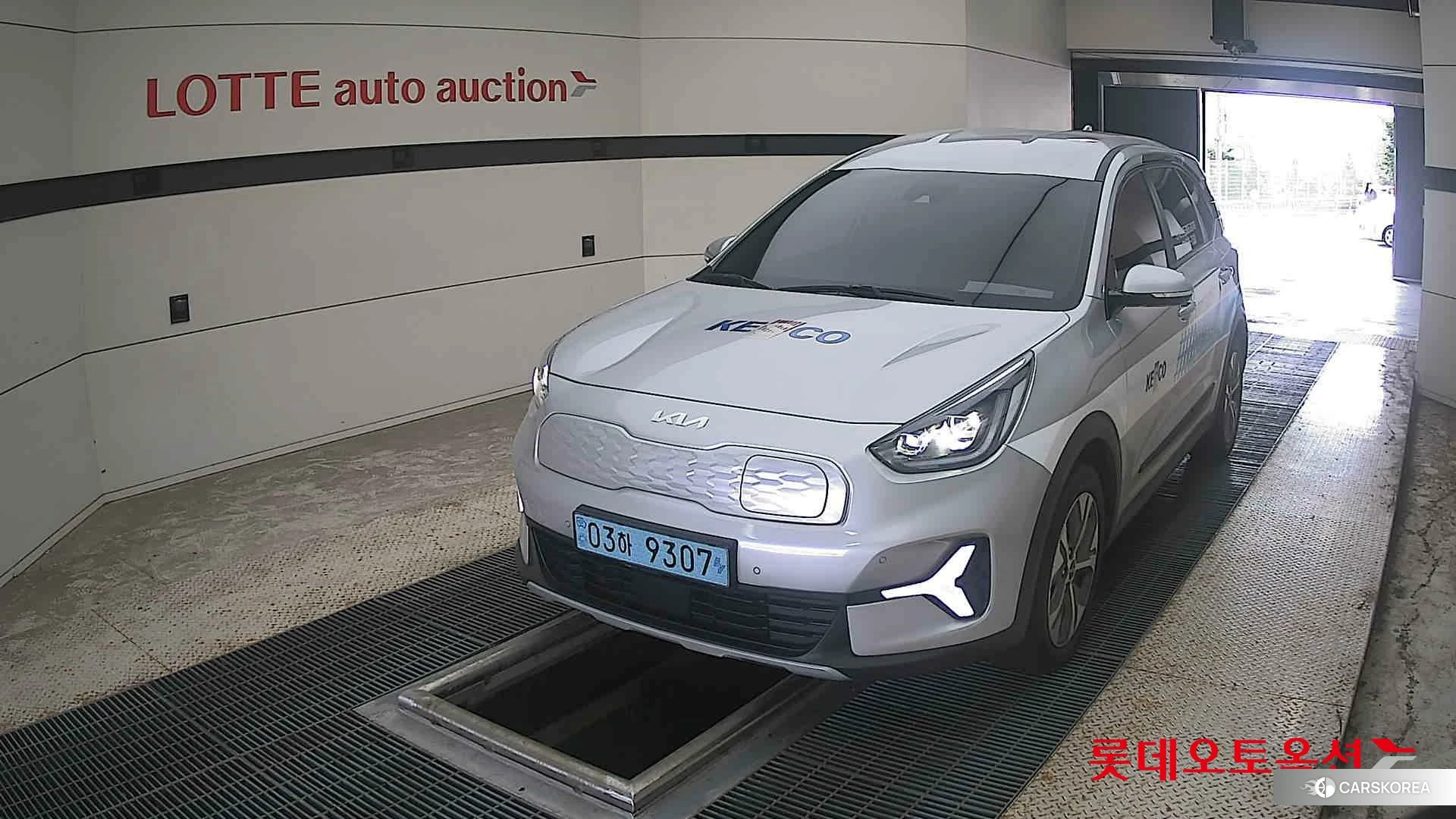 Kia Niro Plus 2023 Sparkling Silver из Кореи