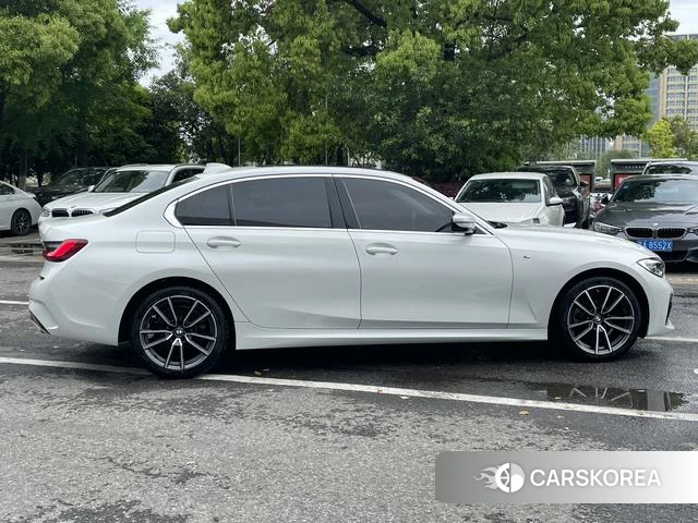 BMW 3 series 2022 Белый из Китая