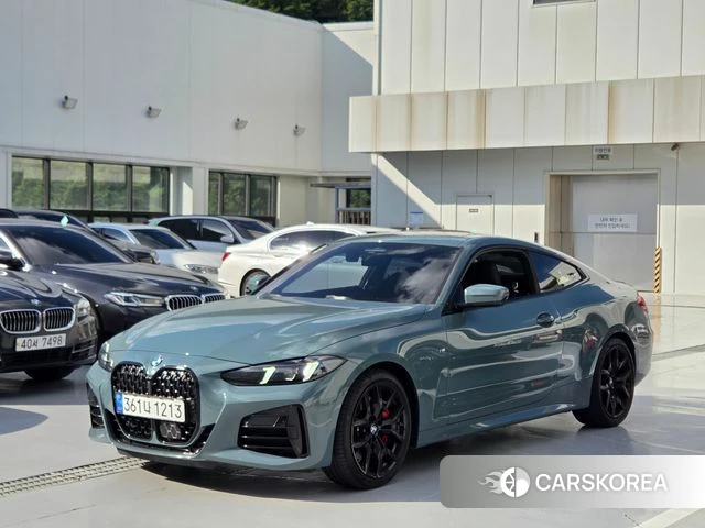 BMW 4 Series (G22) 2025 Синий из Кореи