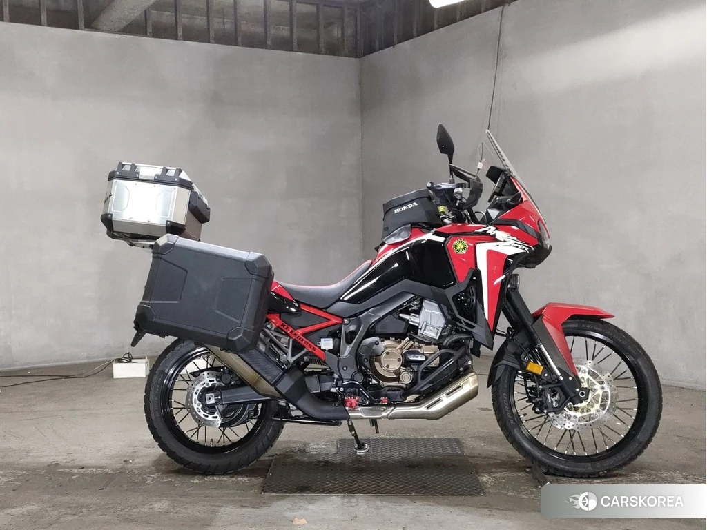 Проданный Honda CRF1100L AFRICA TWIN DCT 2020 из Японии, фото 2