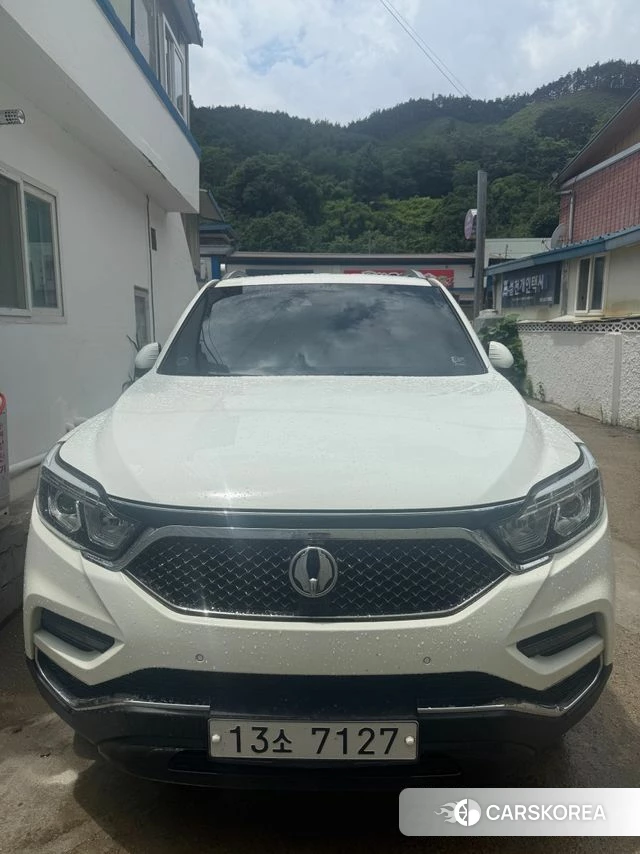 Ssangyong G4 Rexton 2018 Жемчужный цвет из Кореи