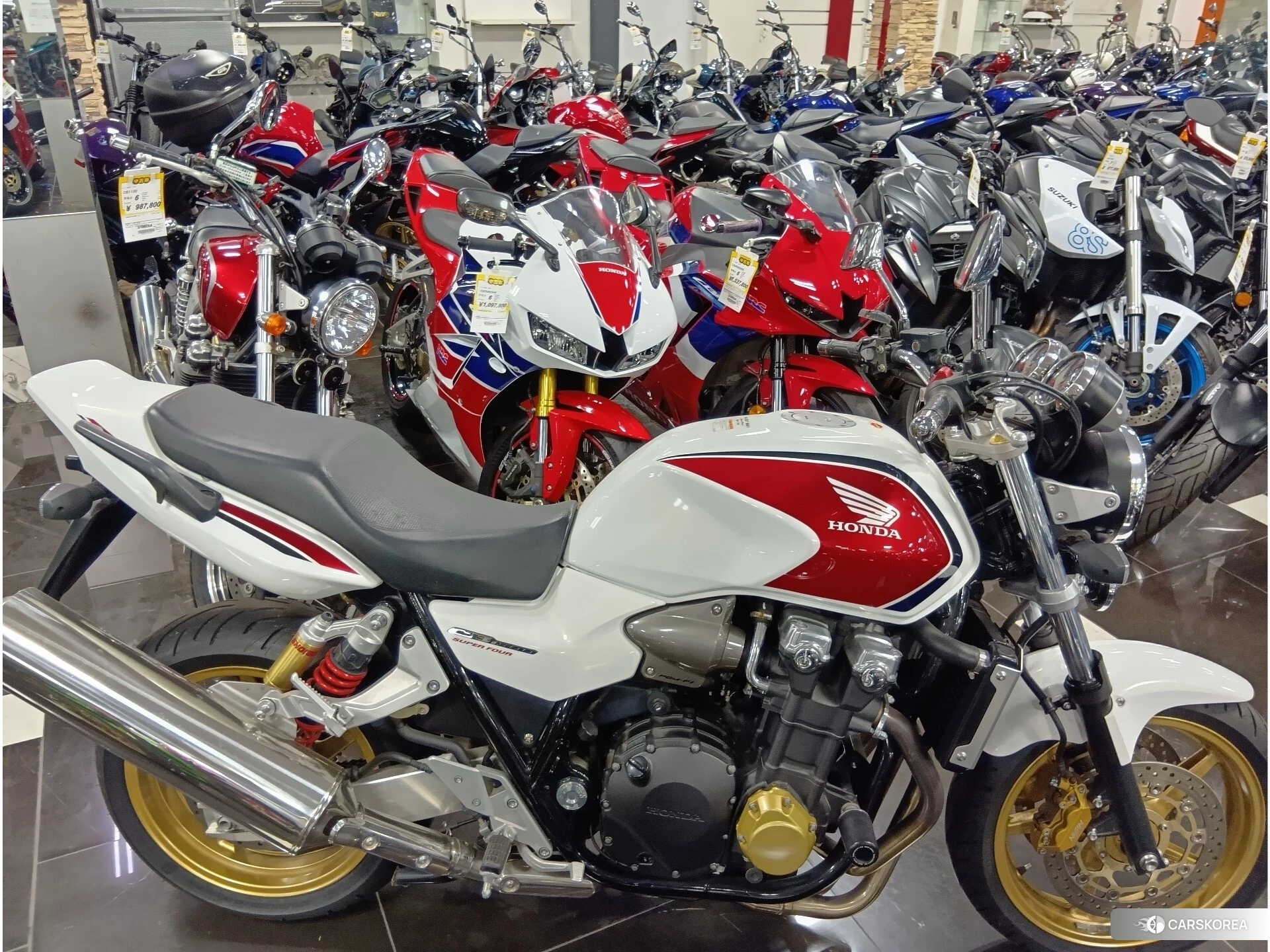 Проданный Honda CB1300SF 2012 из Японии
