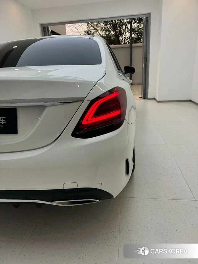 Mercedes-Benz Class C 2020 Белый из Китая