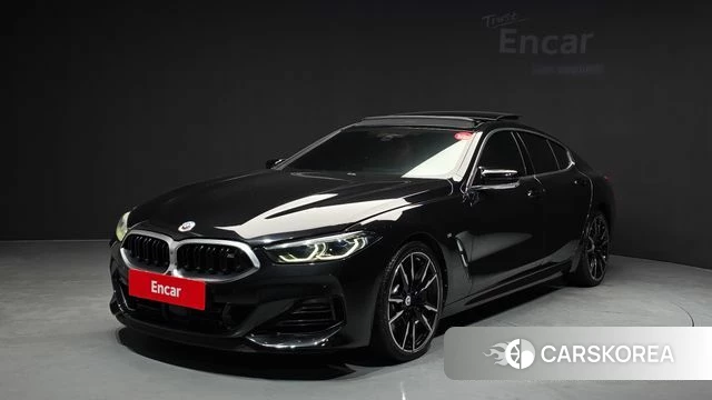 BMW 8 Series (G15) 2022 Черный из Кореи