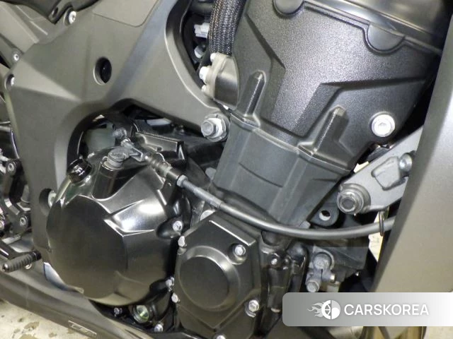 Engine photo