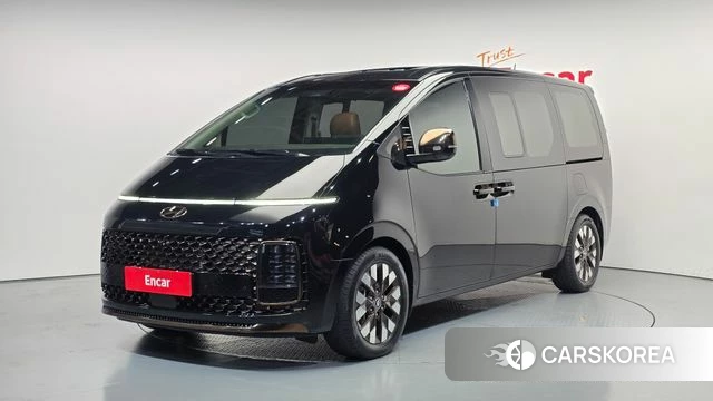 Hyundai Staria 2022 Черный из Кореи