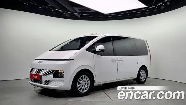 Hyundai Staria 2022 Белый из Кореи