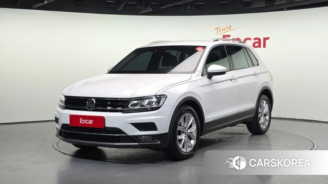 Volkswagen Tiguan second Generation 2018 Белый из Кореи