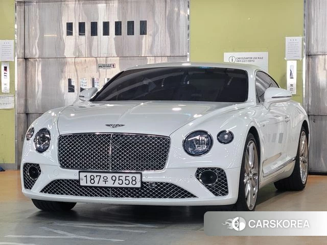 Bentley Continental GT 3rd Generation 2022 Белый из Кореи