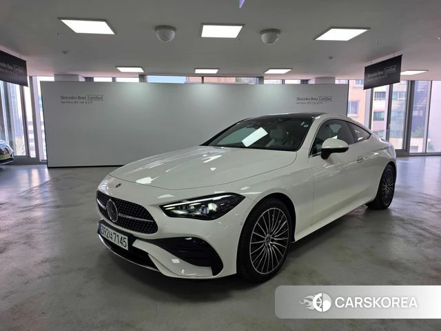 Mercedes-Benz CLE-Class C236 2025 Белый из Кореи