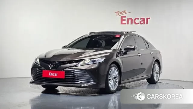 Toyota Camry (XV70) 2018 Коричневый из Кореи