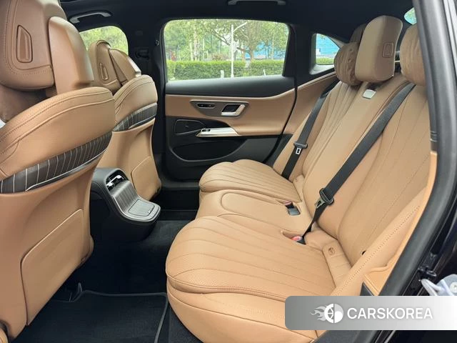 Mercedes-Benz E-class PHEV 2024 Черный из Китая