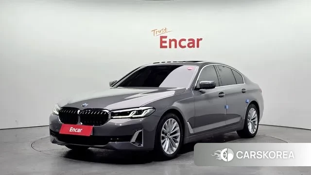 BMW 5 Series (G30) 2022 Серый из Кореи