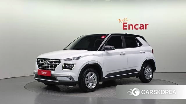 Hyundai Venue 2023 Белый из Кореи