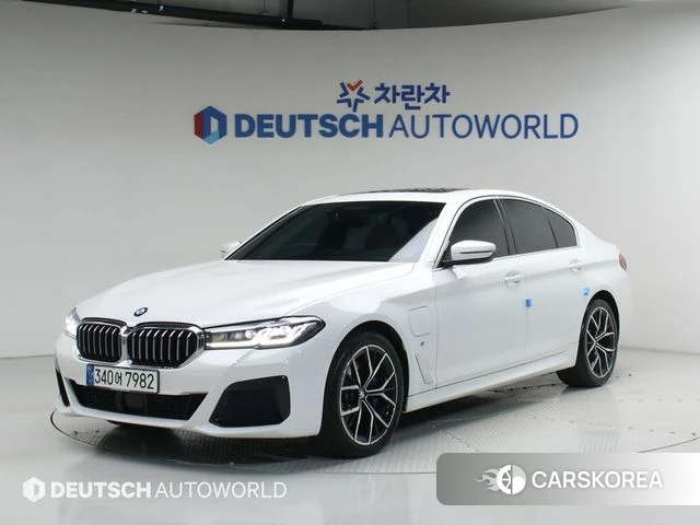 BMW 5 Series (G30) 2021 Белый из Кореи