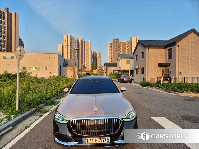 Mercedes-Benz S-Class W223 2021 Золотой двухцветный из Кореи
