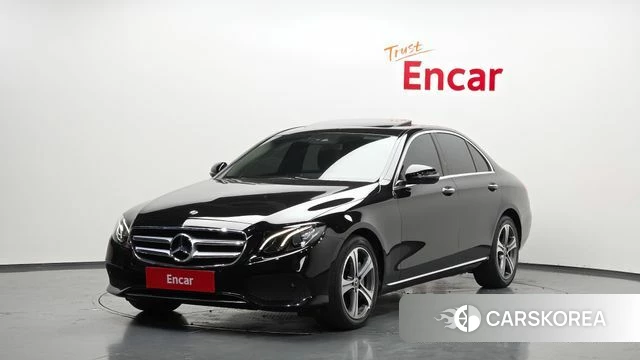 Mercedes-Benz E-Class W213 2019 Черный из Кореи