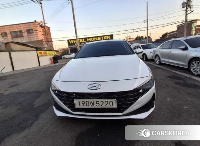 Hyundai Avante (CN7) 2021 Белый из Кореи