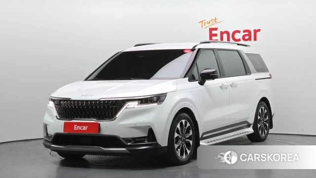 Kia Carnival 4th generation 2023 Белый из Кореи