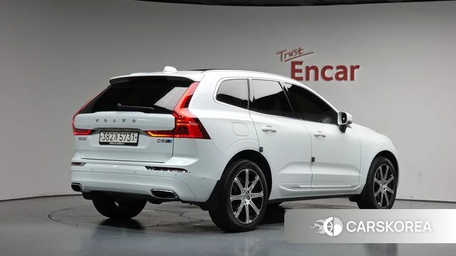 Volvo XC60 second Generation 2020 Белый из Кореи