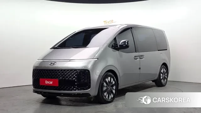 Hyundai Staria 2022 Серебряный из Кореи
