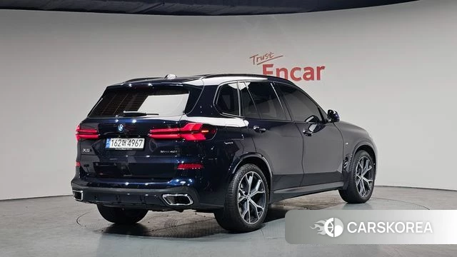 BMW X5 (G05) 2024 Черный из Кореи