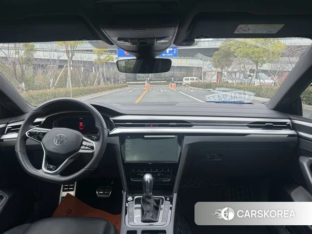 Volkswagen CC 2021 Темно-серый из Китая