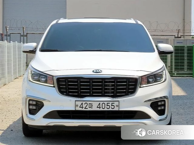 Kia The New Carnival 2019 Жемчужный цвет из Кореи