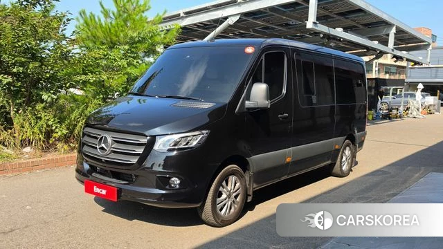 Mercedes-Benz Sprinter 2023 Черный из Кореи