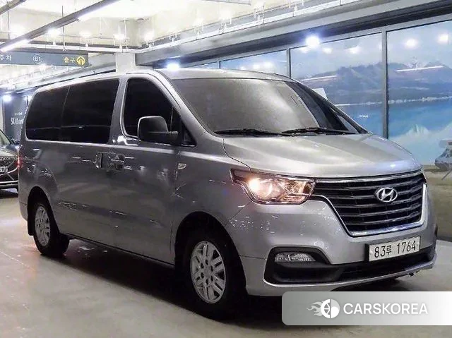 Hyundai The New Grand Starex 2019 Серебристо-серый из Кореи