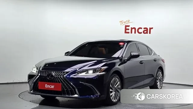 Lexus ES300h 7th generation 2023 Синий из Кореи