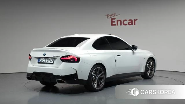 BMW 2 Series (G42) 2024 Белый из Кореи