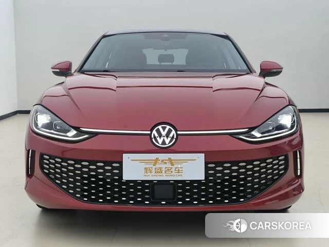 Volkswagen Lingdu 2023 Красный из Китая