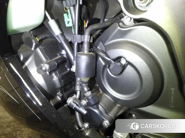 Engine photo