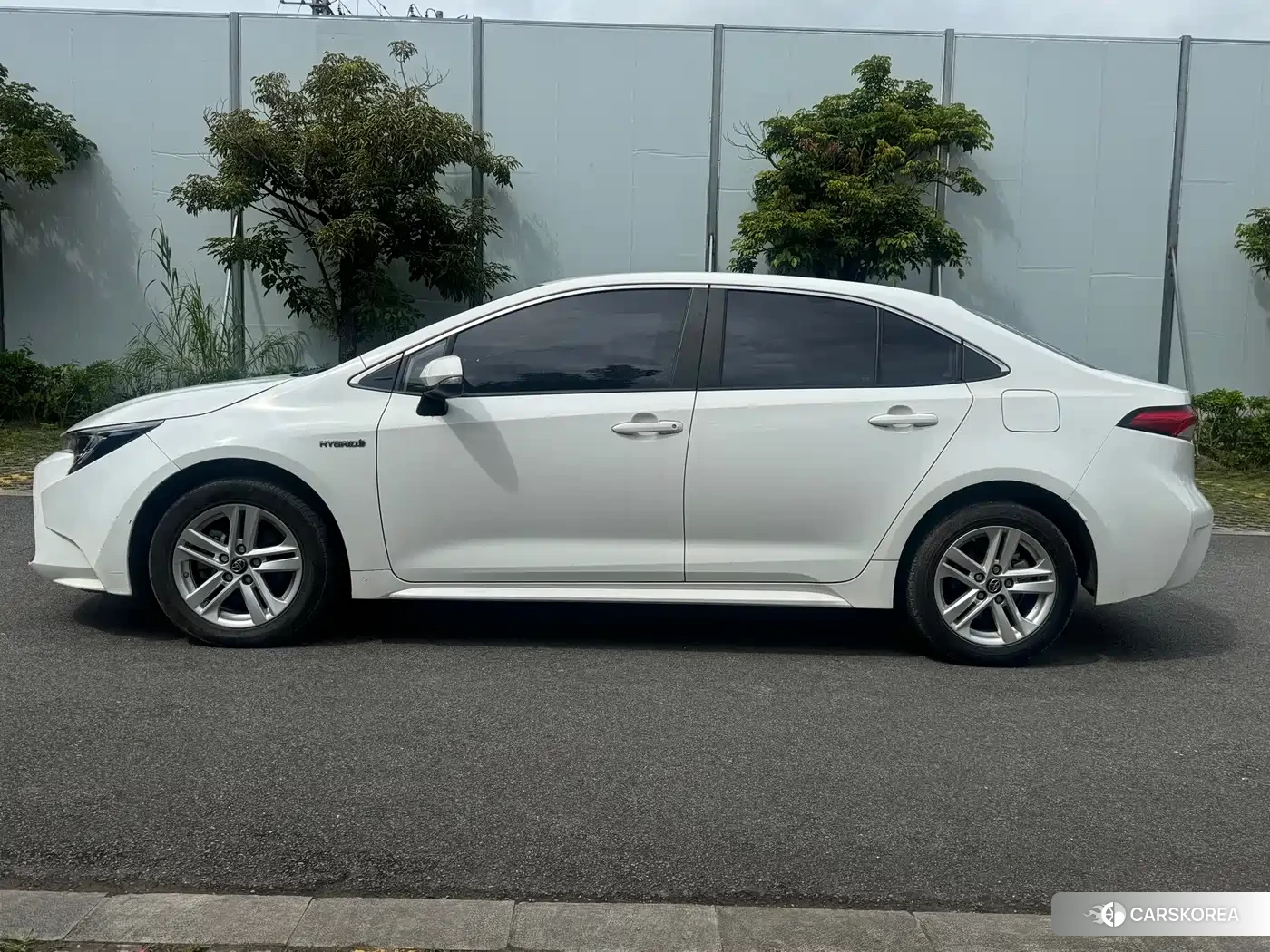 Toyota Levin 2022 Белый из Китая