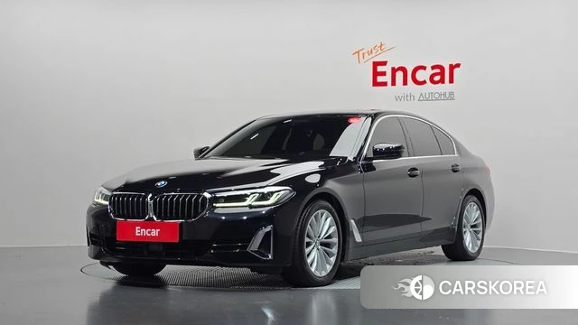 BMW 5 Series (G30) 2023 Черный из Кореи
