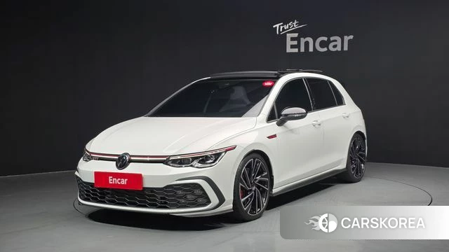 Volkswagen Golf 8th Generation 2024 Белый из Кореи