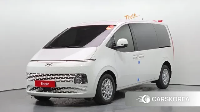 Hyundai Staria 2022 Белый из Кореи