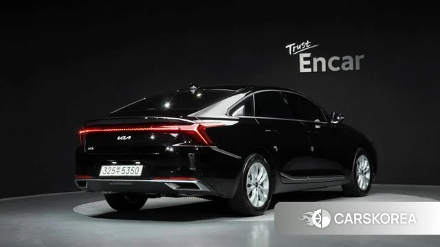 Kia K8 2023 Черный из Кореи