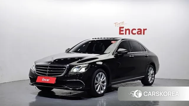 Mercedes-Benz E-Class W213 2018 Черный из Кореи