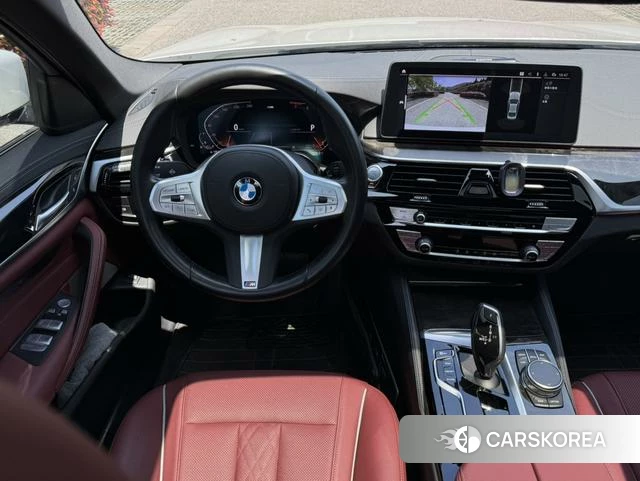 BMW 5 series 2023 Белый из Китая