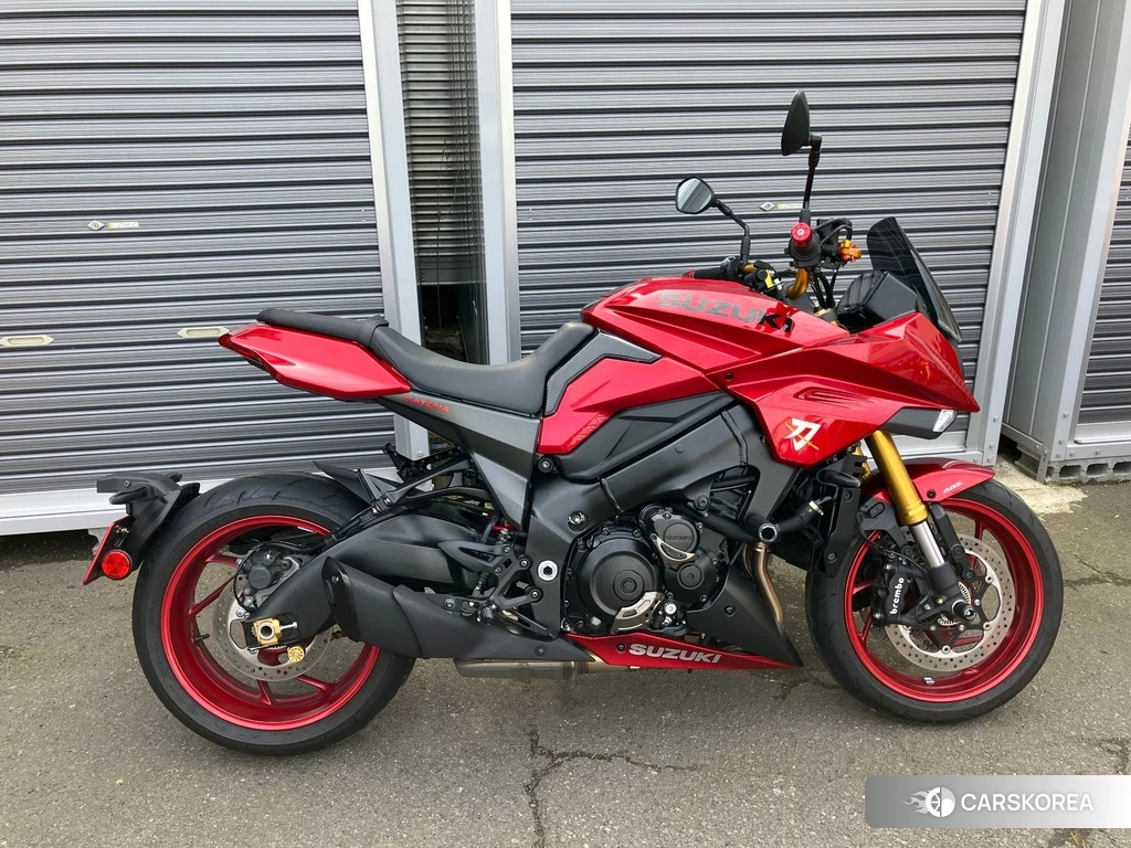 Проданный Suzuki GSX-S1000S Katana 2021 из Японии