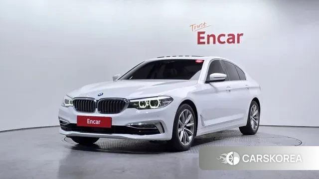 BMW 5 Series (G30) 2019 Белый из Кореи