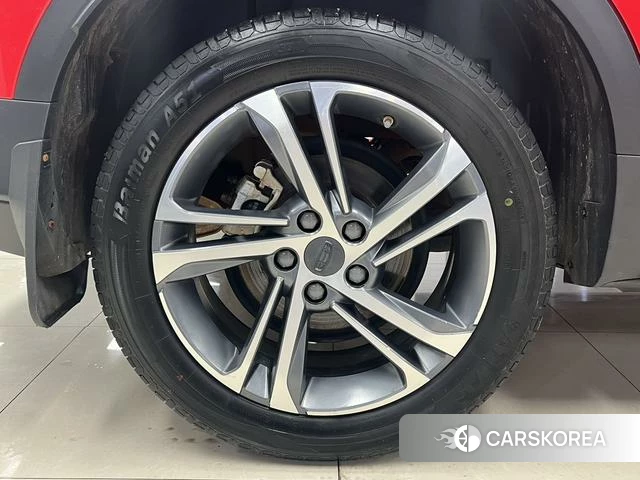 Geely Automobile Binyue 2021 Красный из Китая