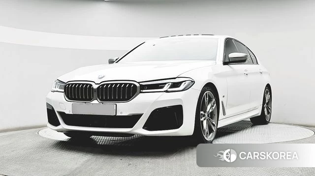 BMW 5 Series (G30) 2021 Белый из Кореи