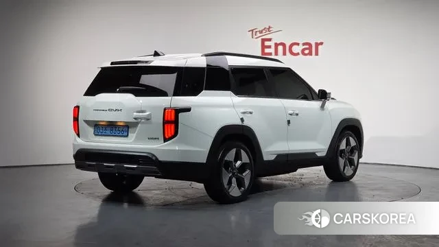 Ssangyong Torres EVX 2024 Белый из Кореи